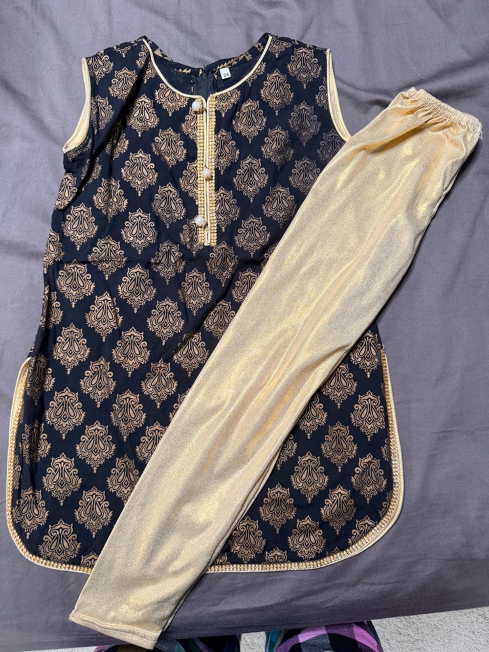 Girls Black & Gold Kurta Set
